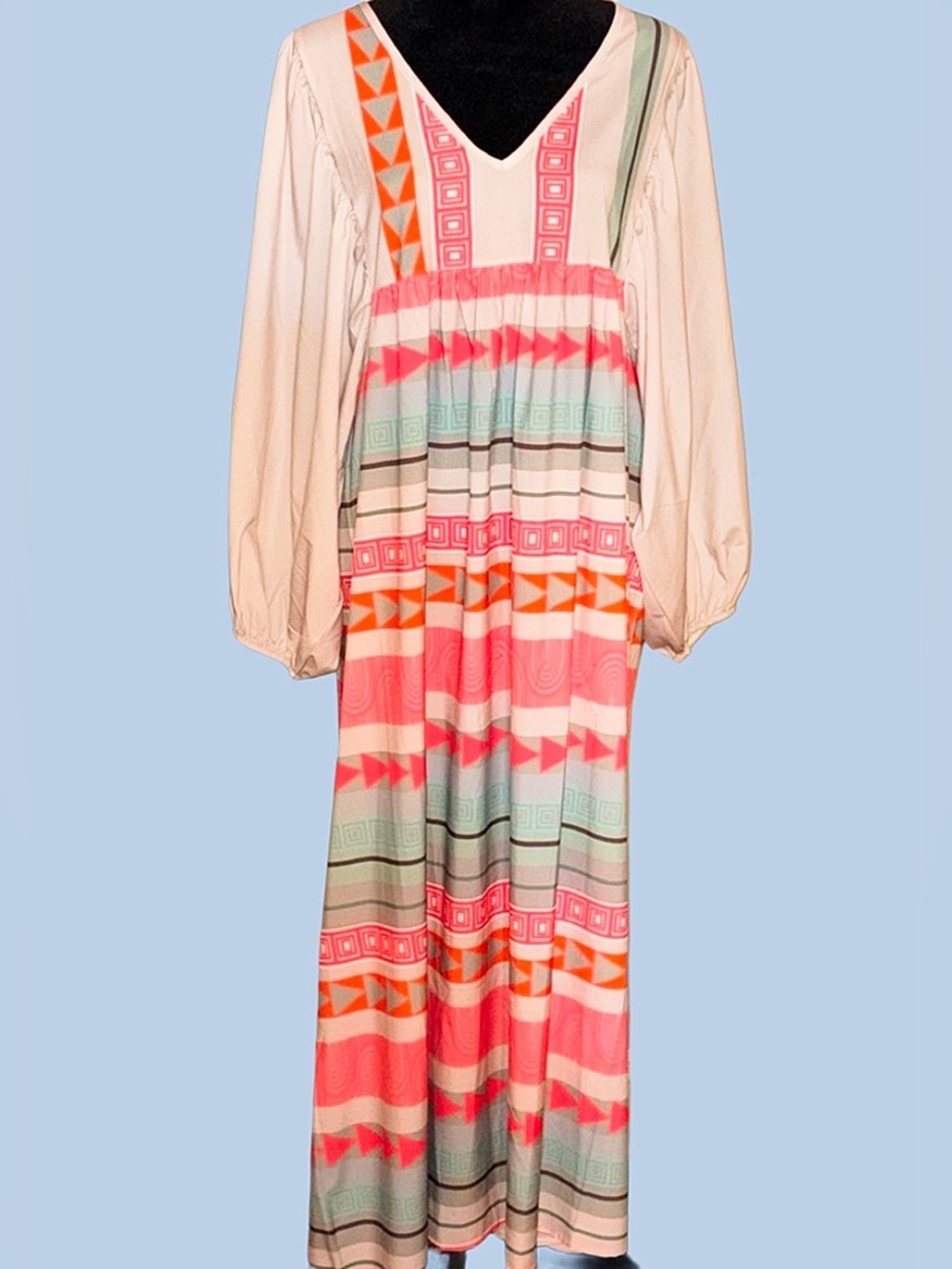 nwot Colorful Geometric Maxi Dress never worn women's XL very lightweight